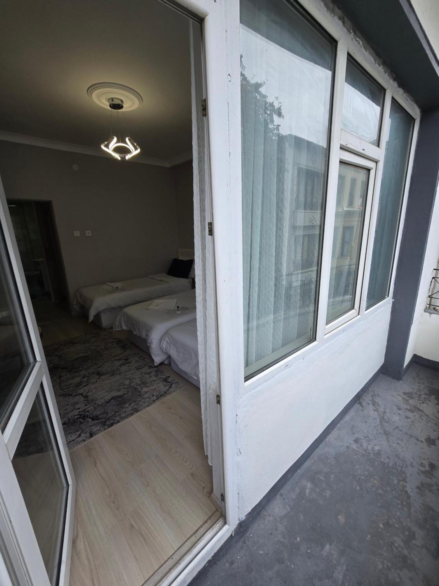 Taksim Millennium Suit Hotel Estambul Exterior foto